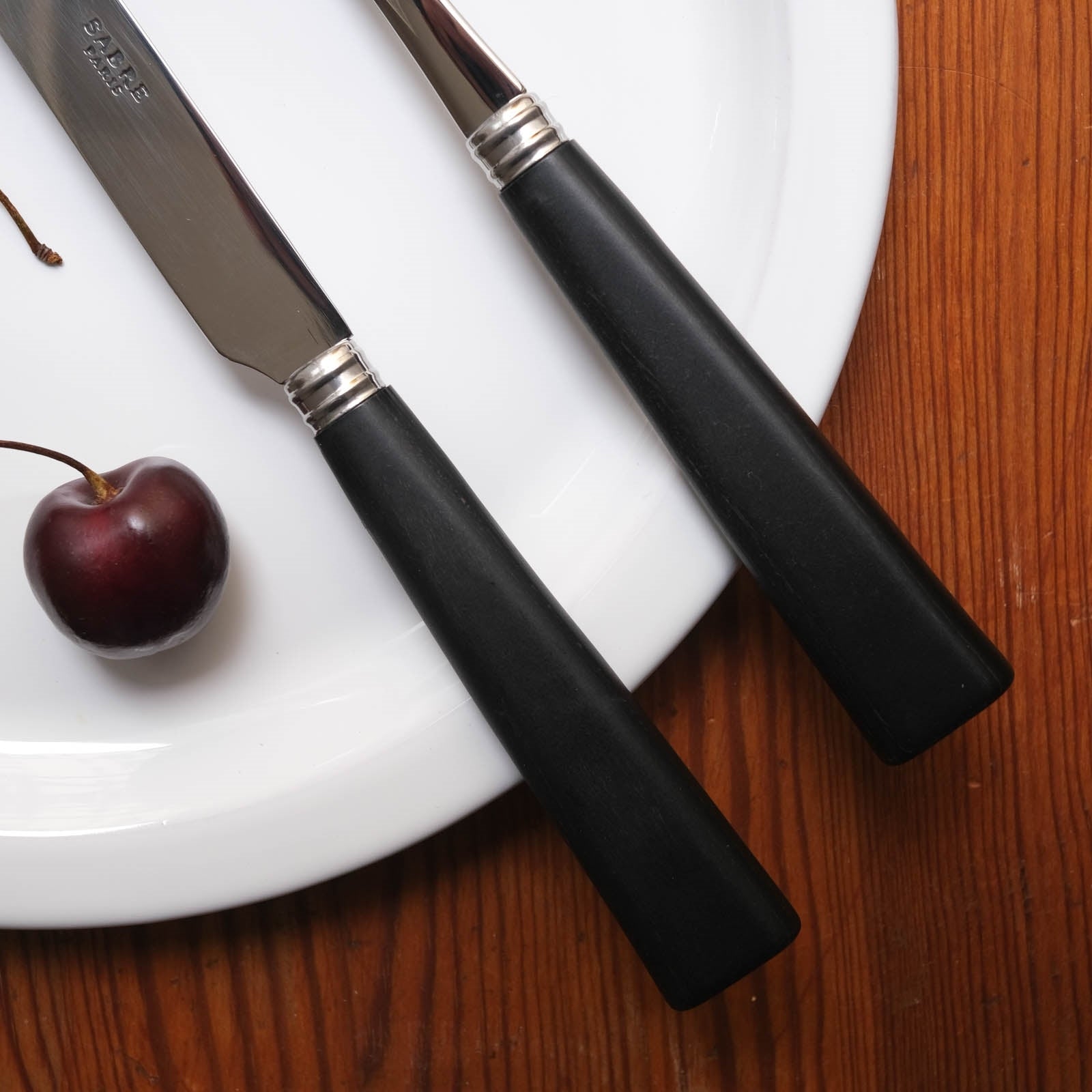 Nature, Black press wood - 32 pieces cutlery set