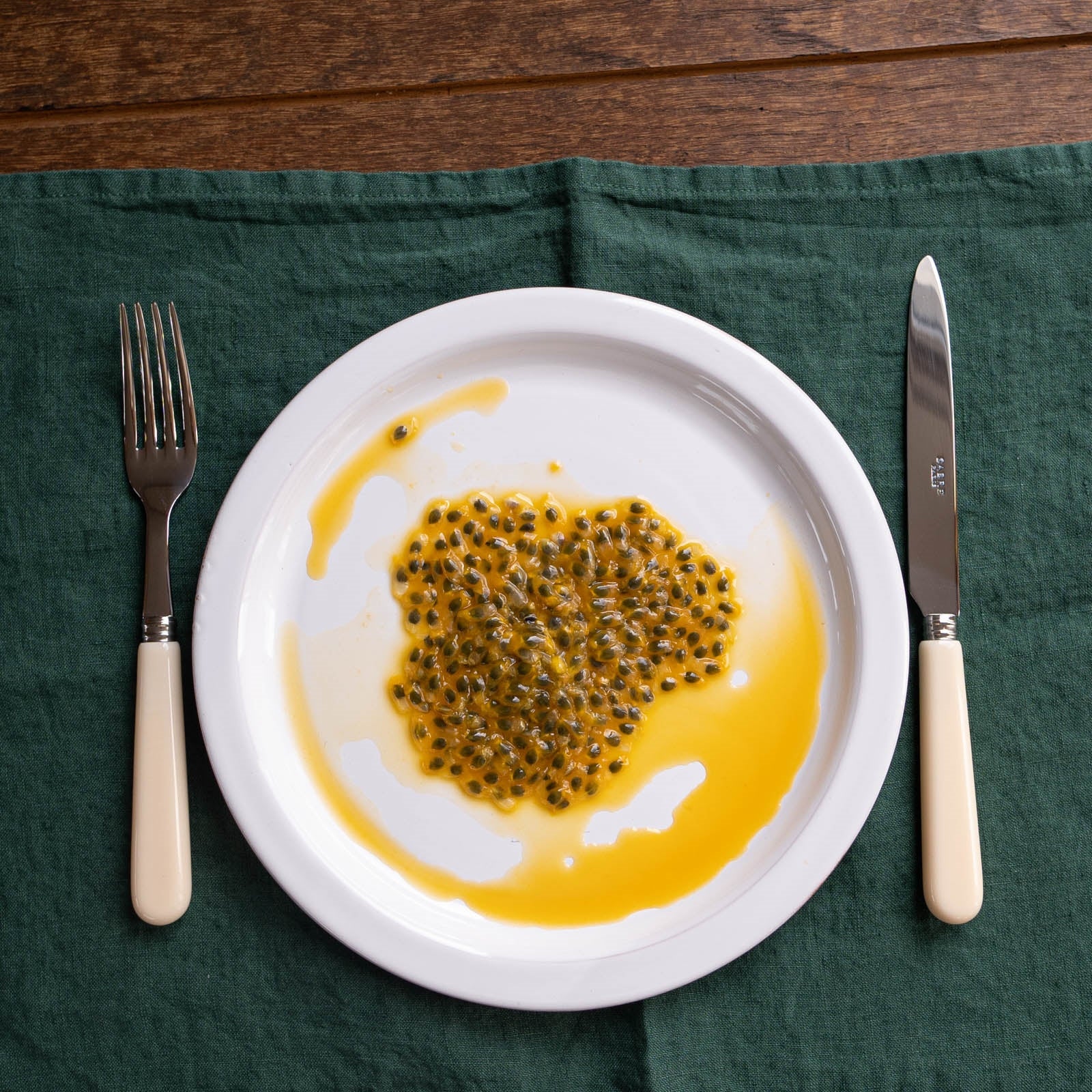 Pop unis, Ivory - Dinner fork