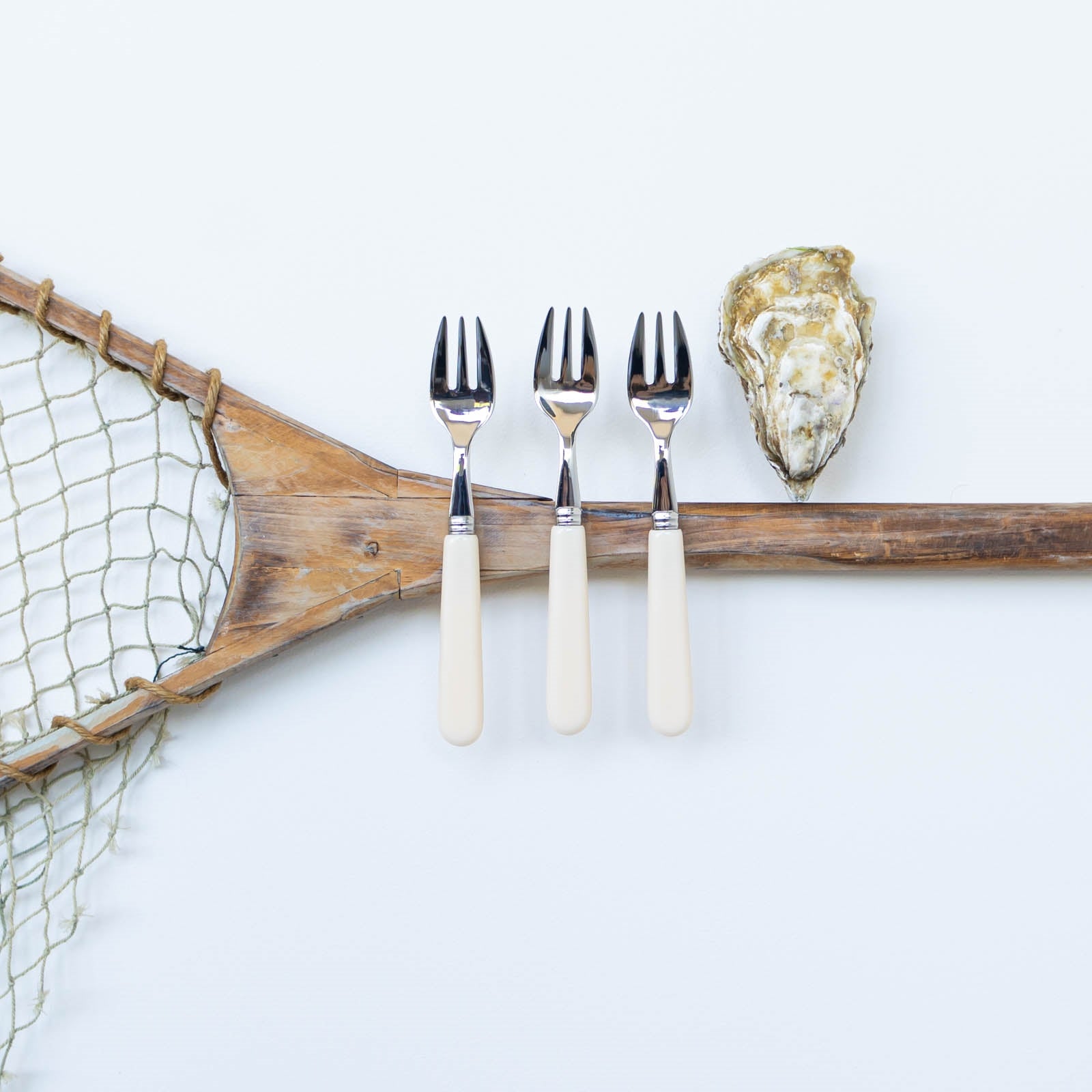 Pop unis, Ivory - Fish set