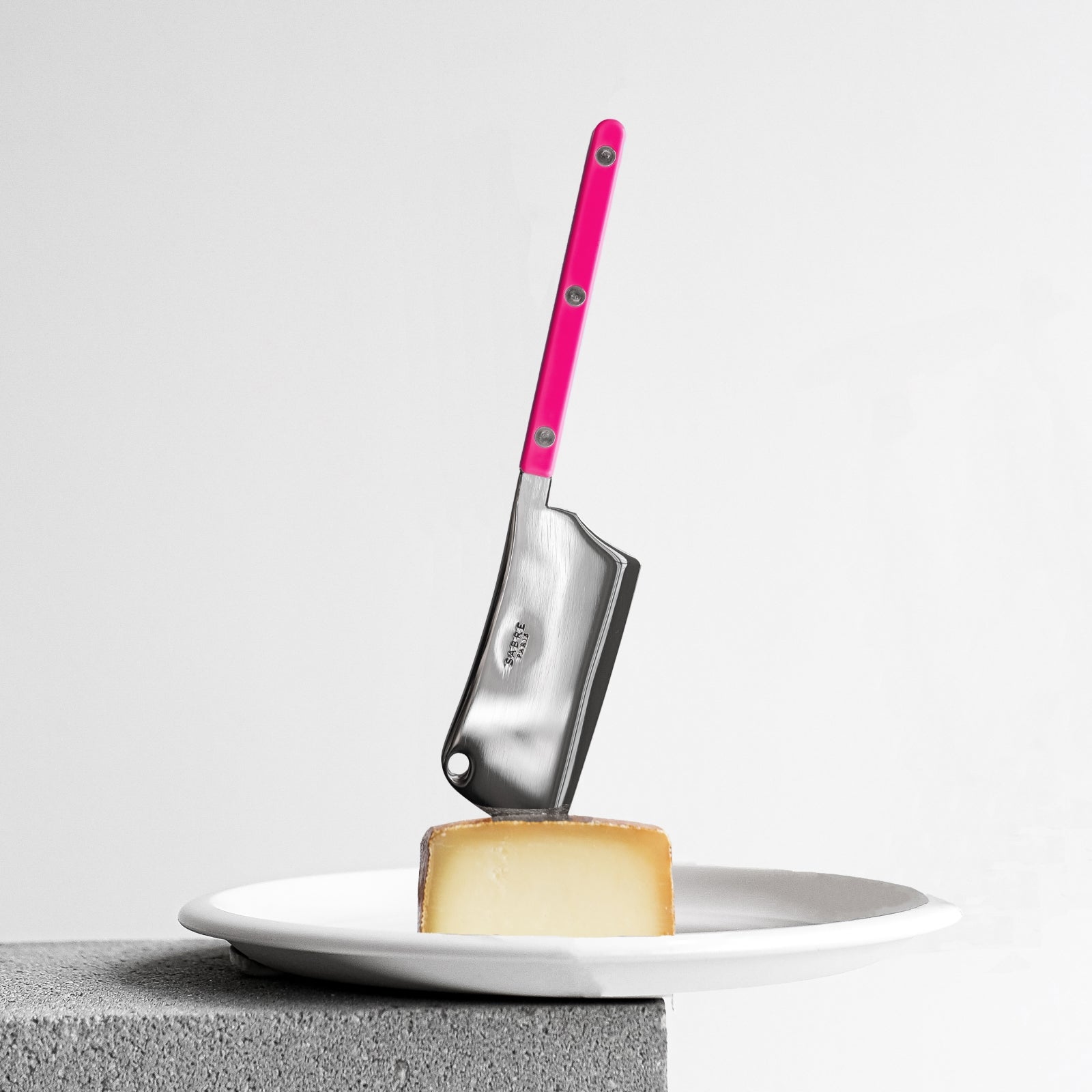 Bistrot Solid, Raspberry - Cheese cleaver