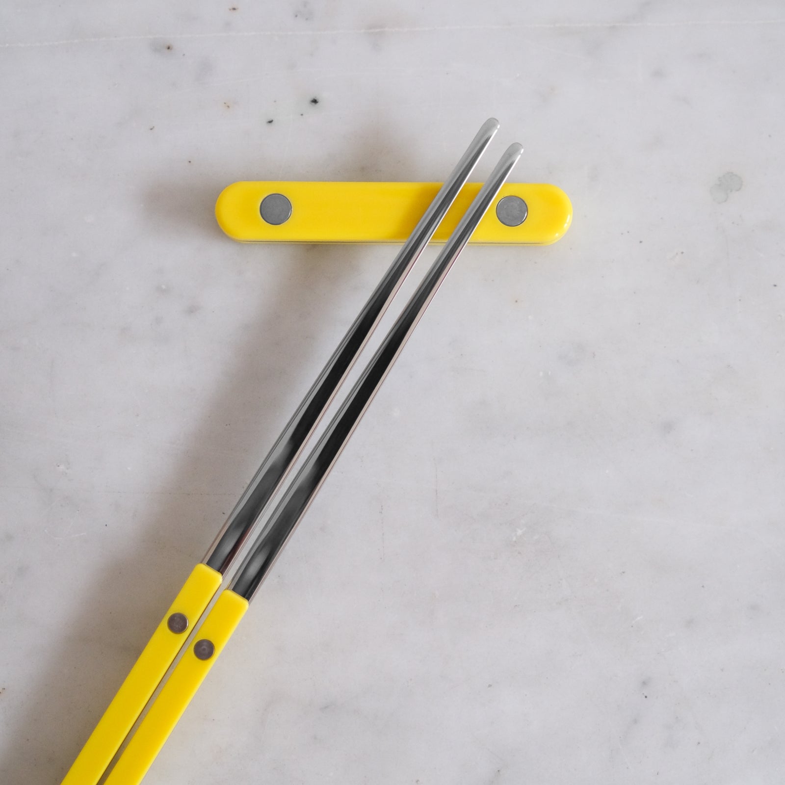 Bistrot Solid, Yellow