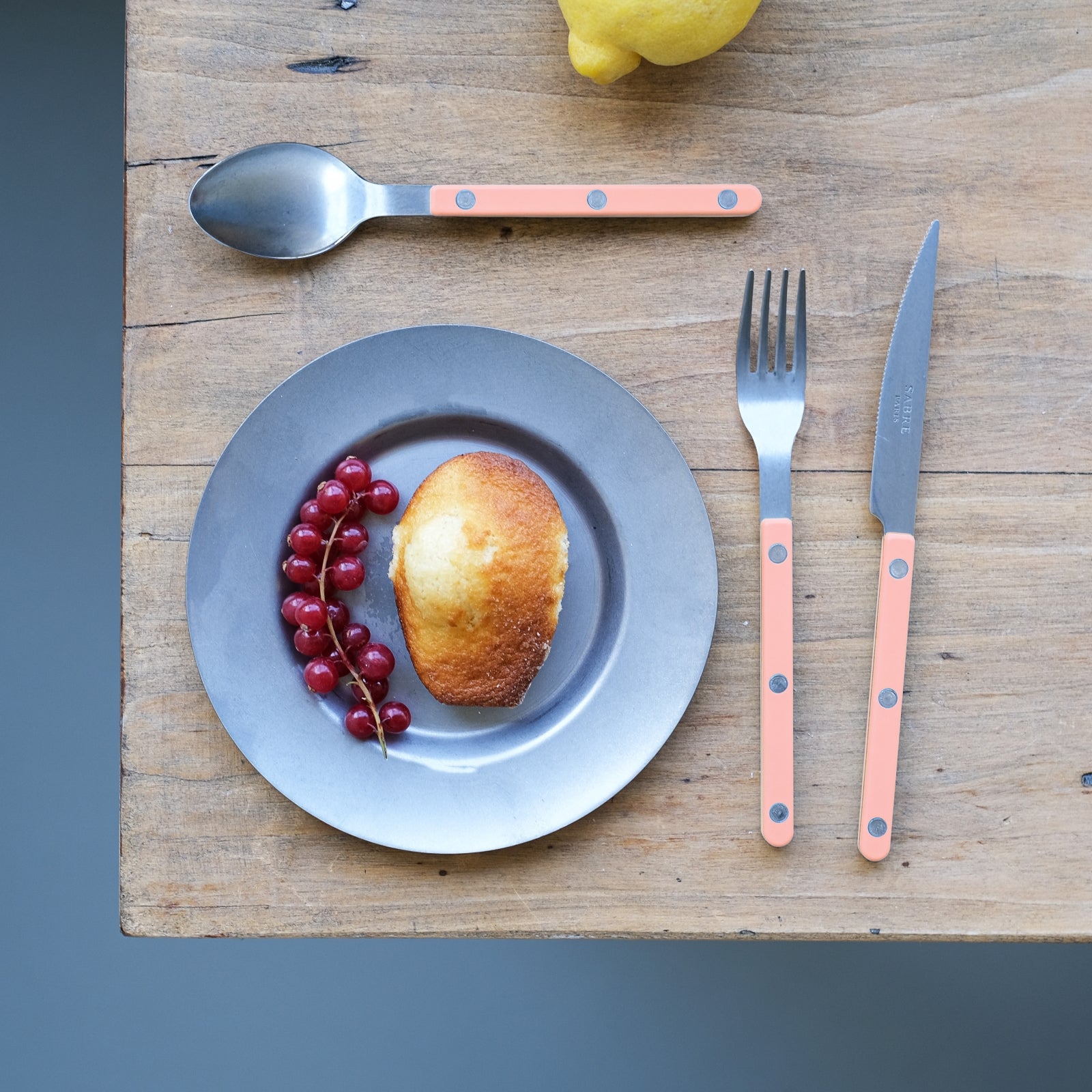 Bistrot Vintage Solid, Nude Pink - Dessert spoon