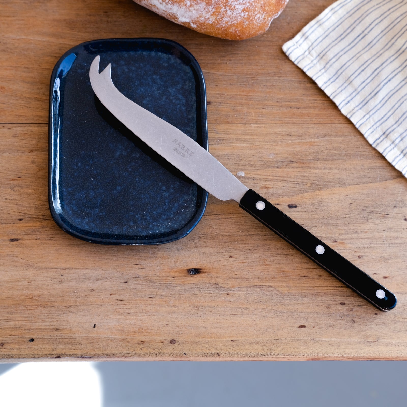 Bistrot Vintage Solid, Black - Box of 2 cheese knives