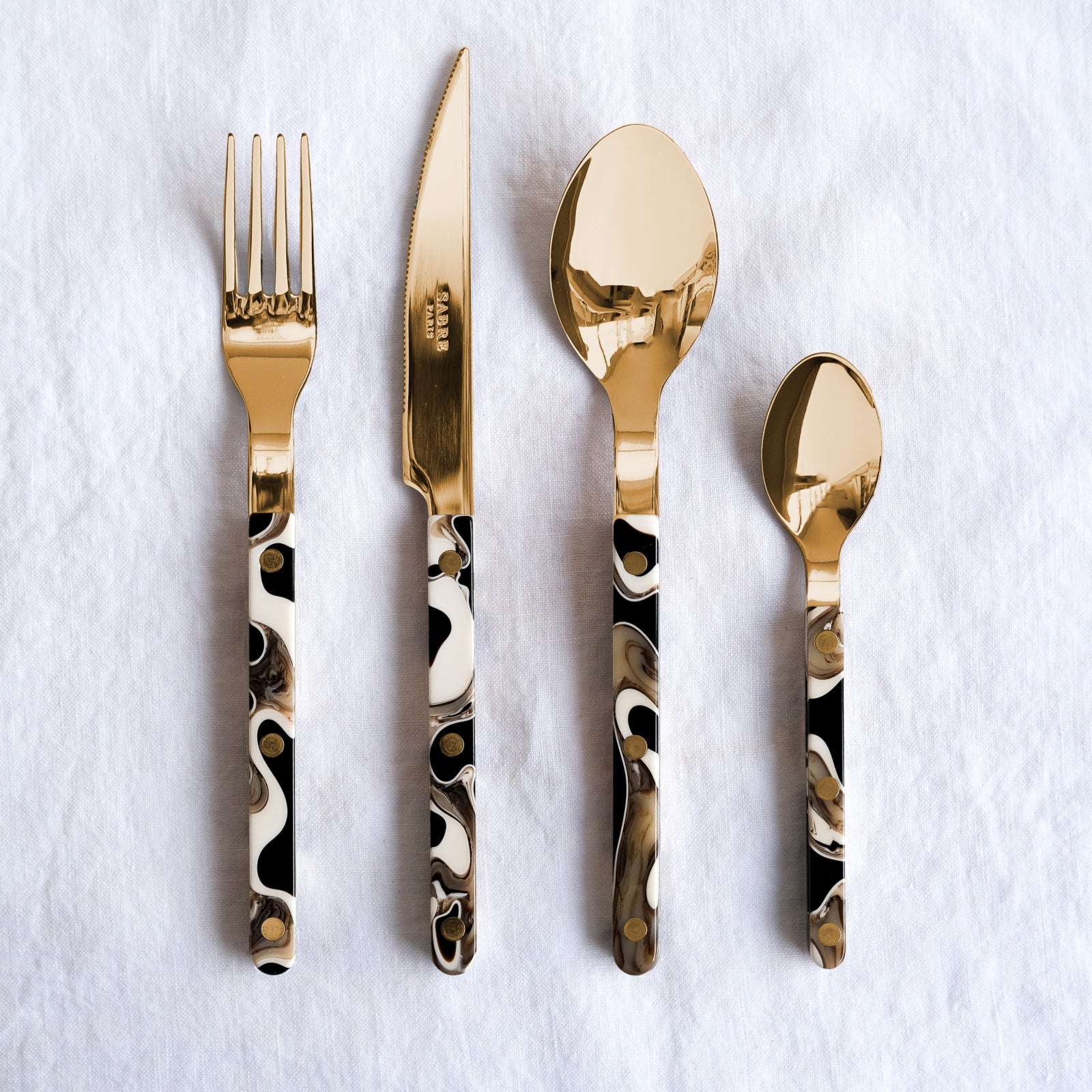 Bistrot Gold Dune, Dune Black - 32 pieces cutlery set